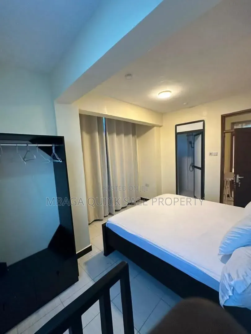Furnished 4bdrm Apartment in Oyster Bay for rent