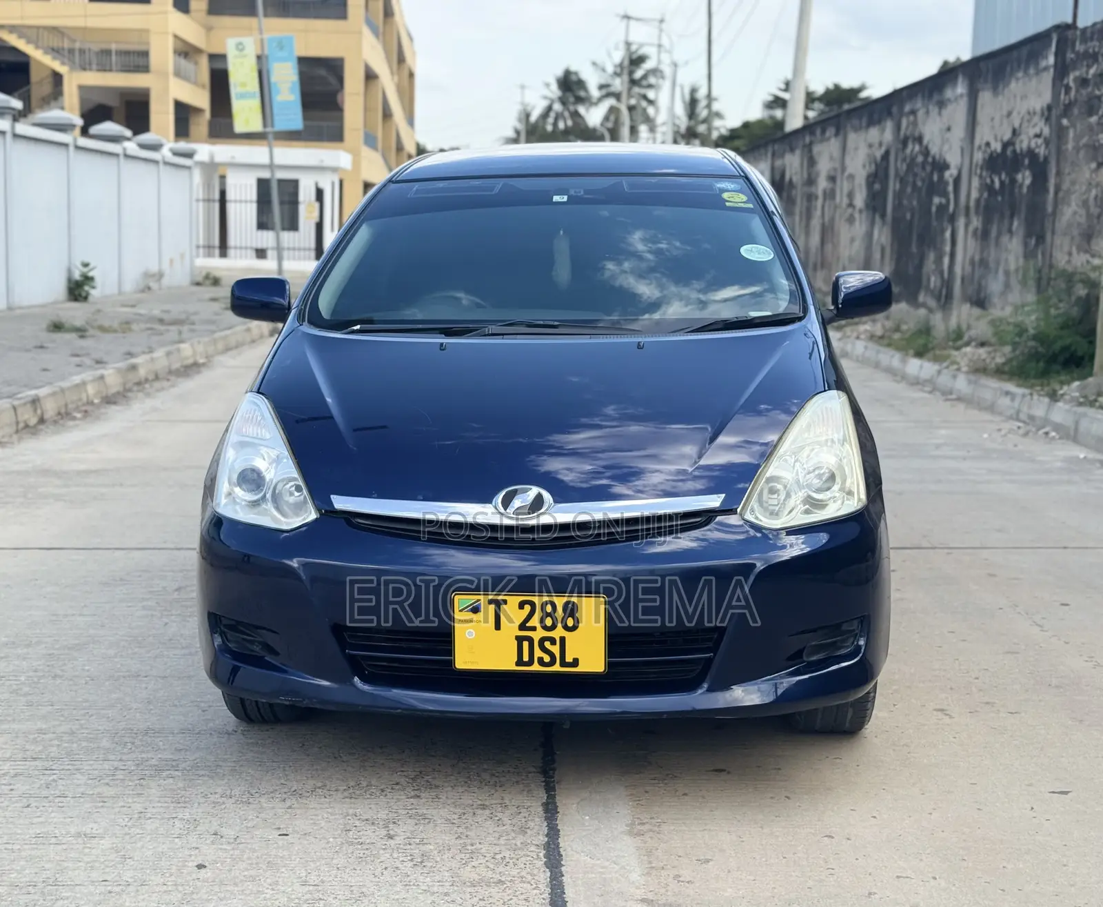 Toyota Wish 2005 Blue