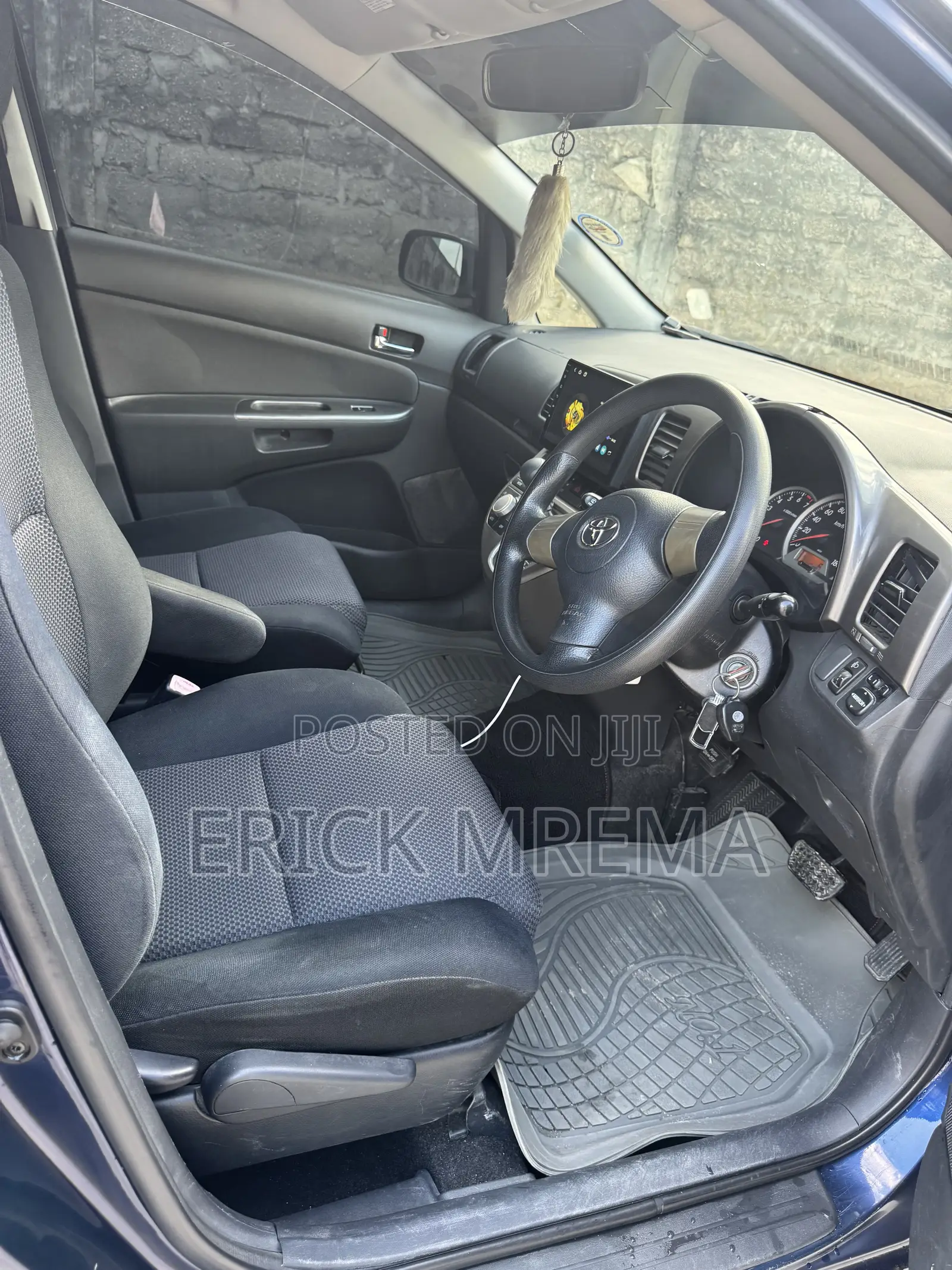 Toyota Wish 2005 Blue