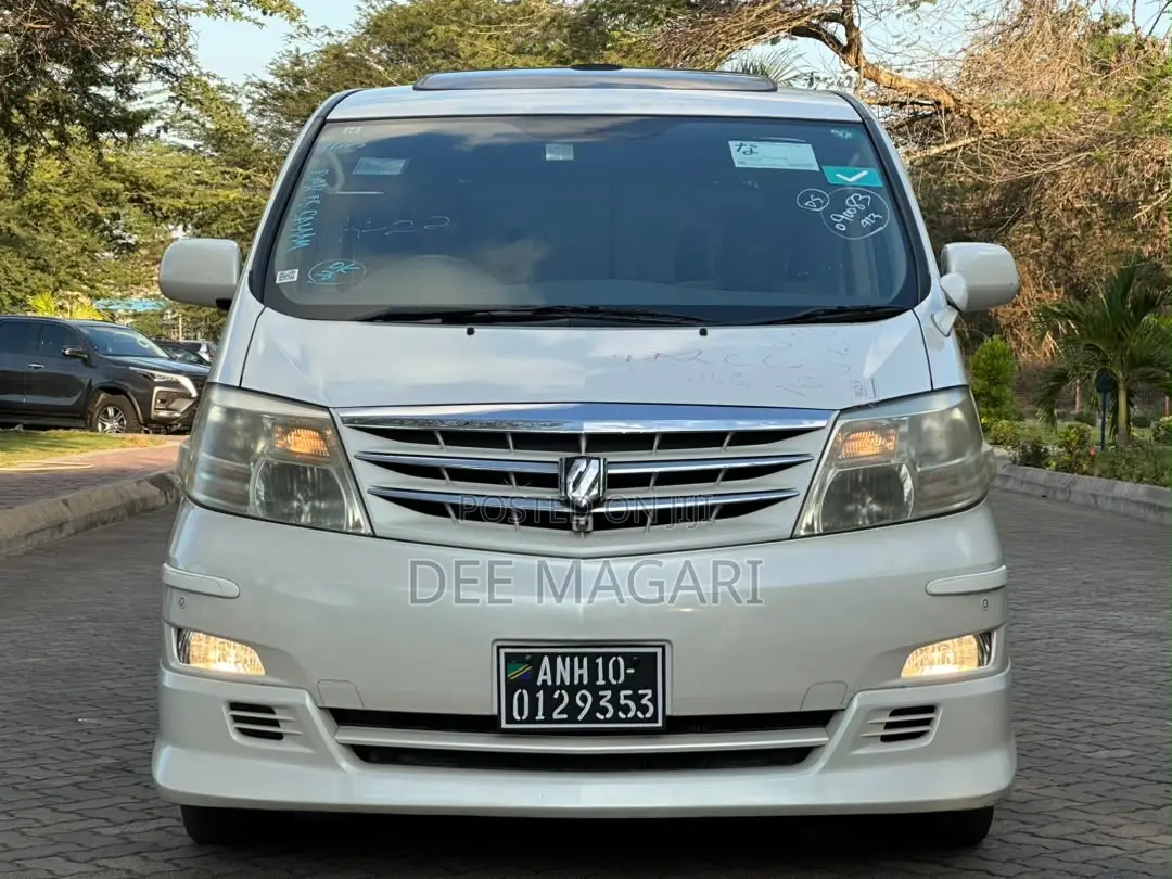 Toyota Alphard 2005 White