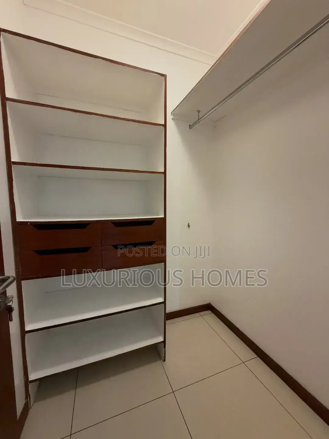 4bdrm House in Oyster Bay for rent