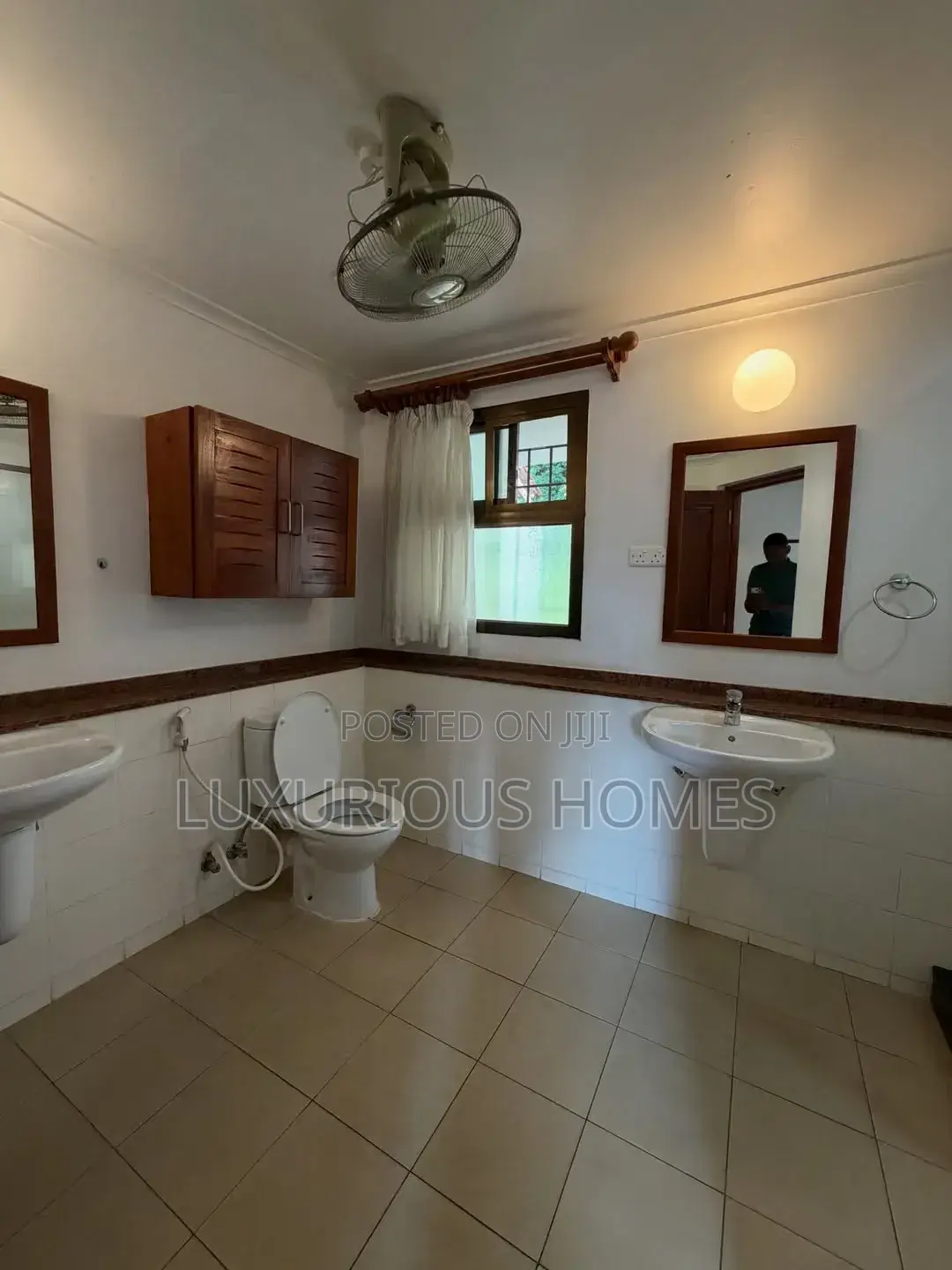 4bdrm House in Oyster Bay for rent