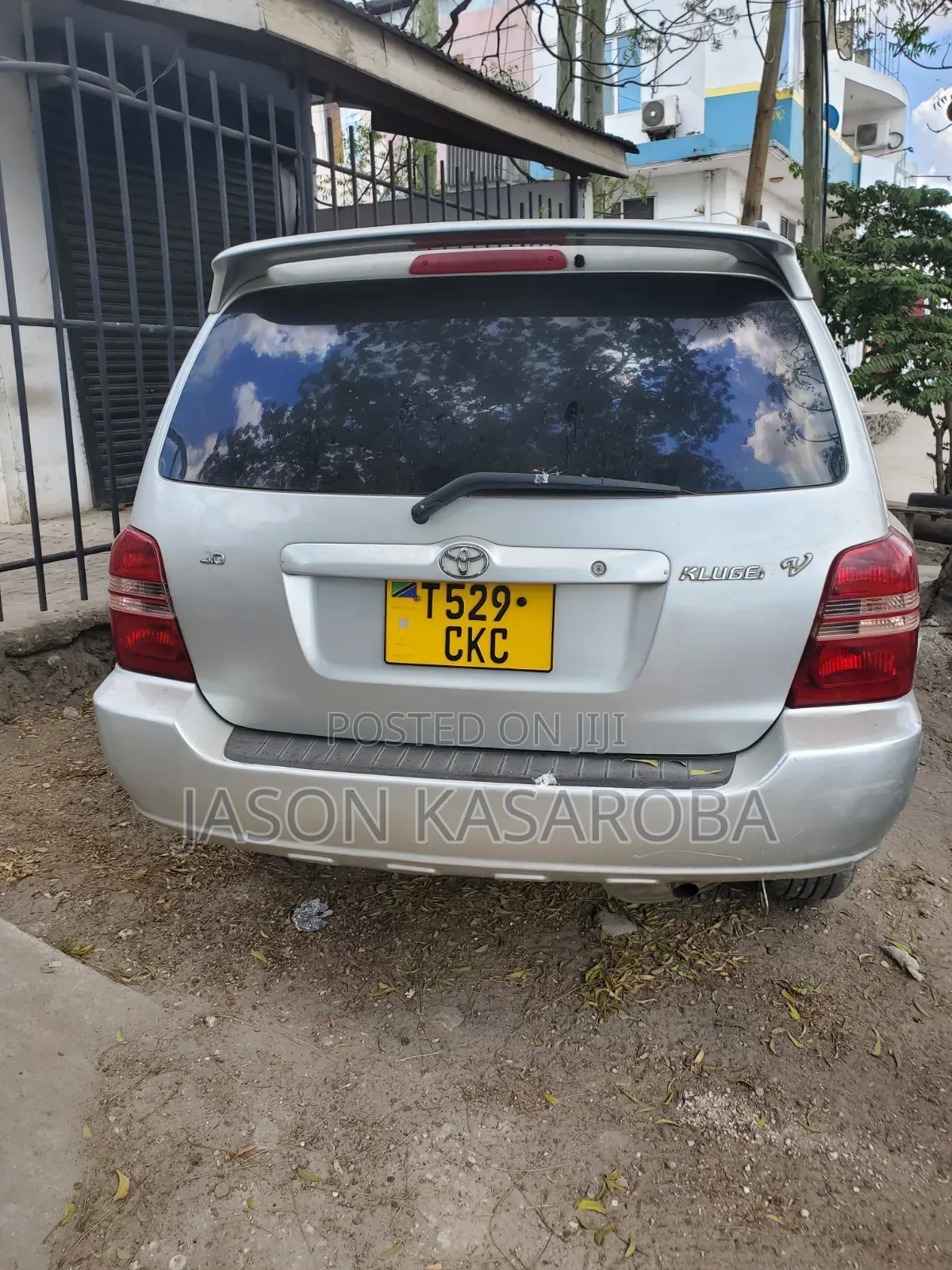 Toyota Kluger 2004 Silver