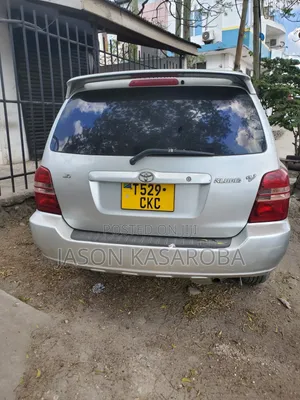 Toyota Kluger 2004 Silver