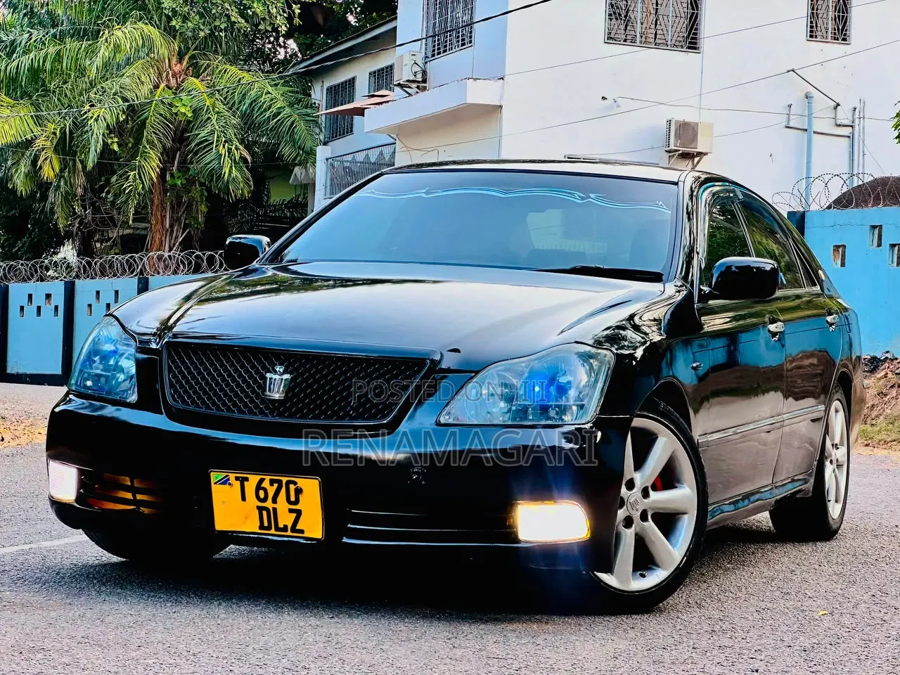 Toyota Crown 2006 Black