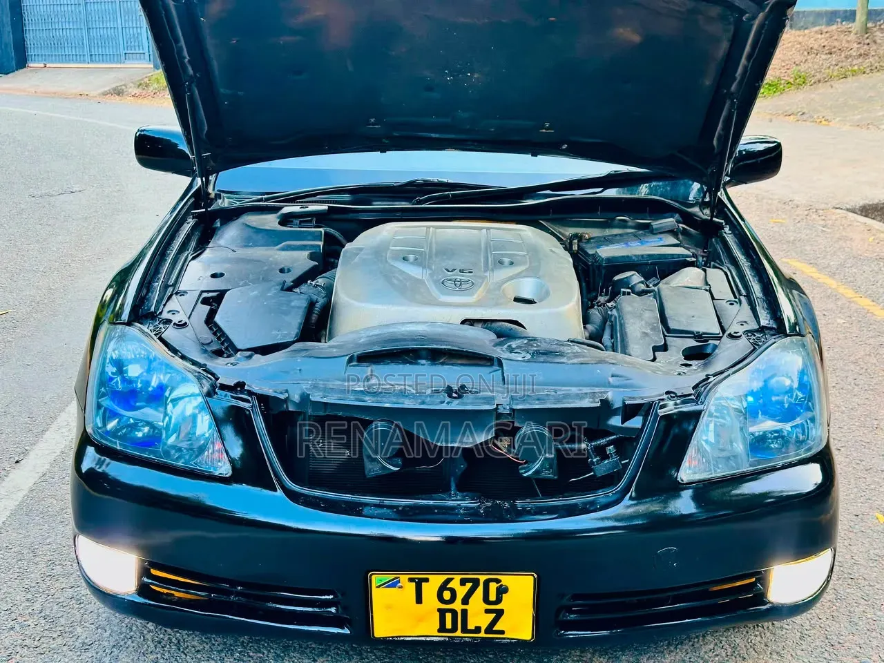 Toyota Crown 2006 Black