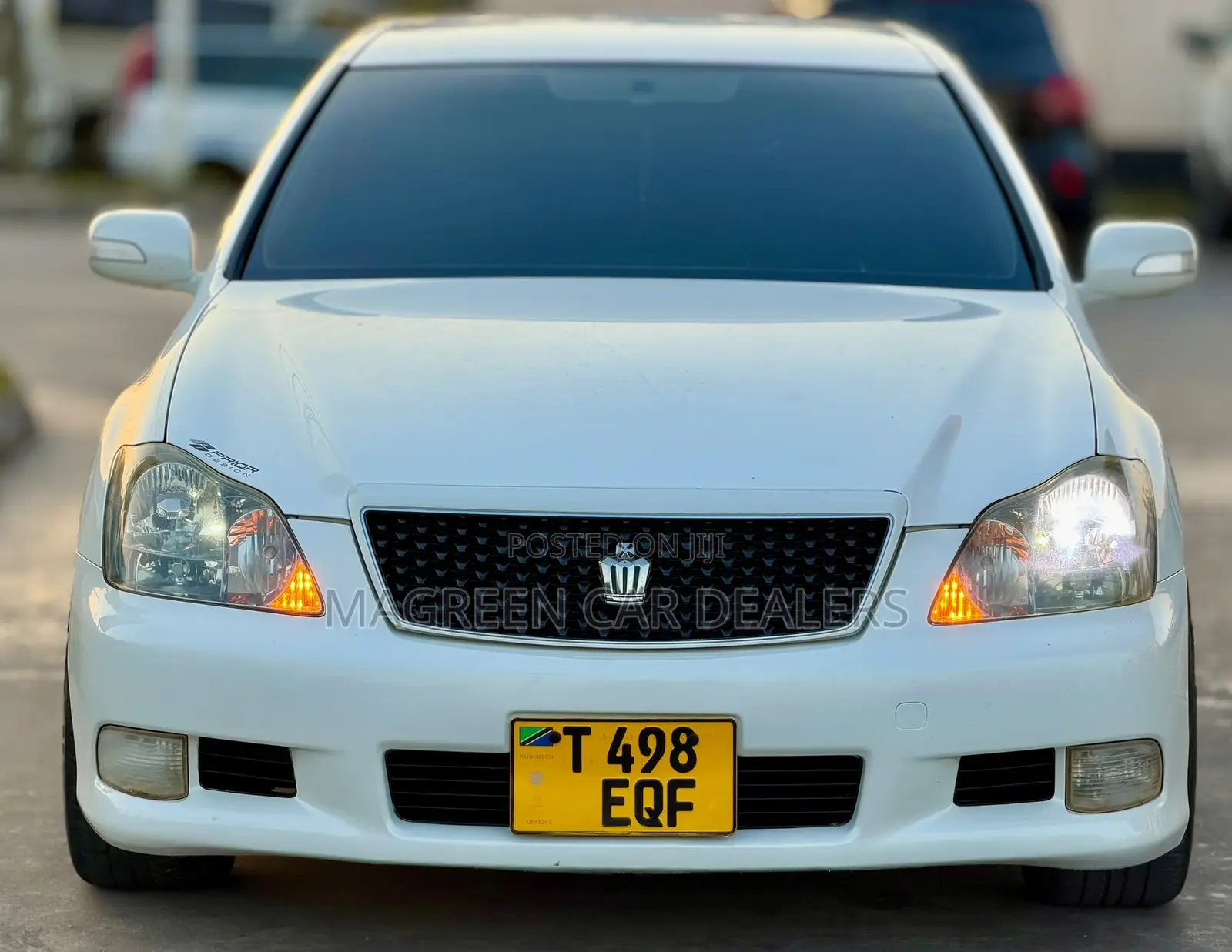 Toyota Crown 2006 White