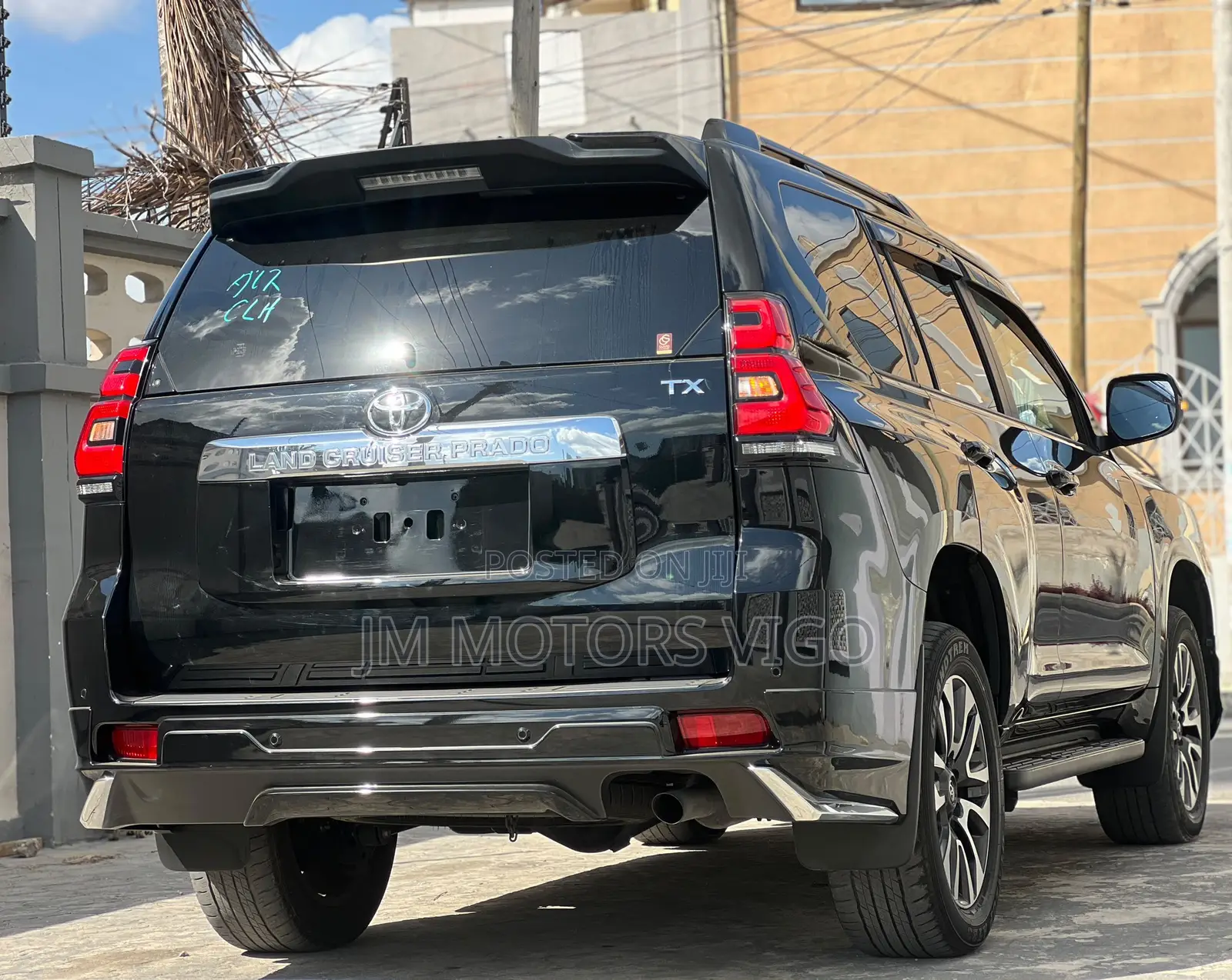 Toyota Land Cruiser Prado 2023 Black