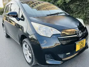 Toyota Ractis 2012 Black