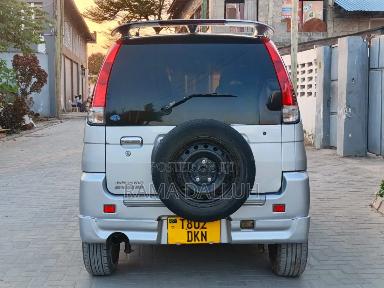 Daihatsu Terios Automatic 2004 Silver