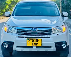 Subaru Forester 2009 White