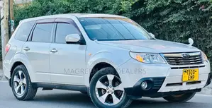 Subaru Forester 2009 White