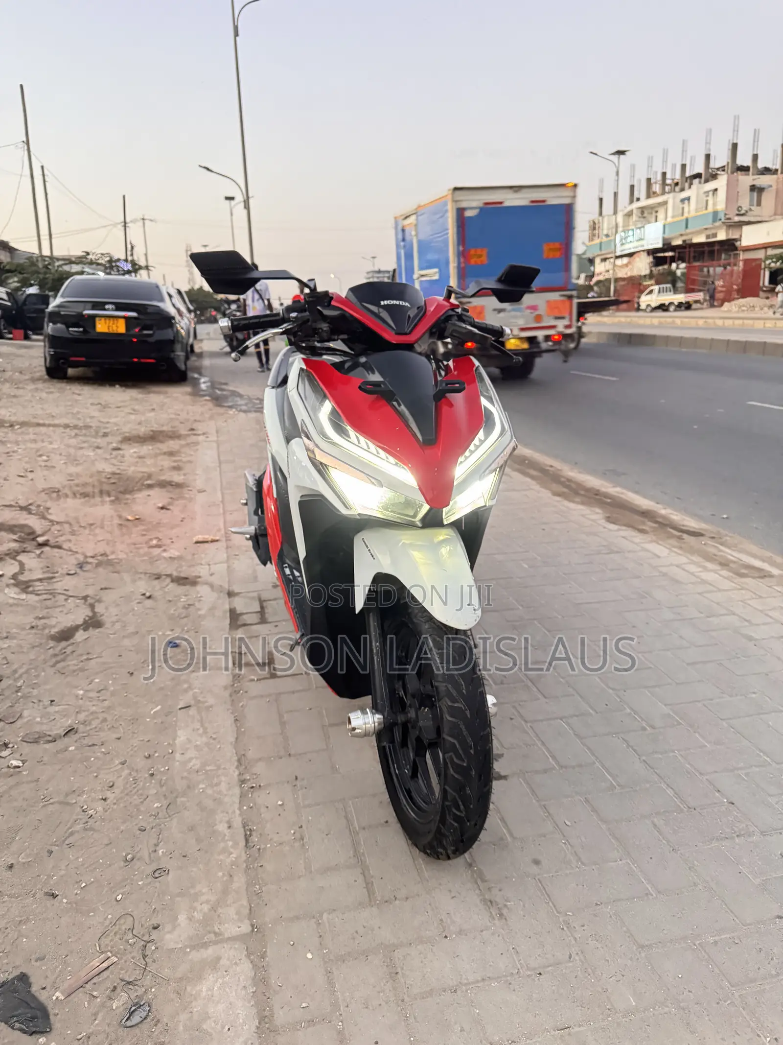 Honda Vario 2022 White