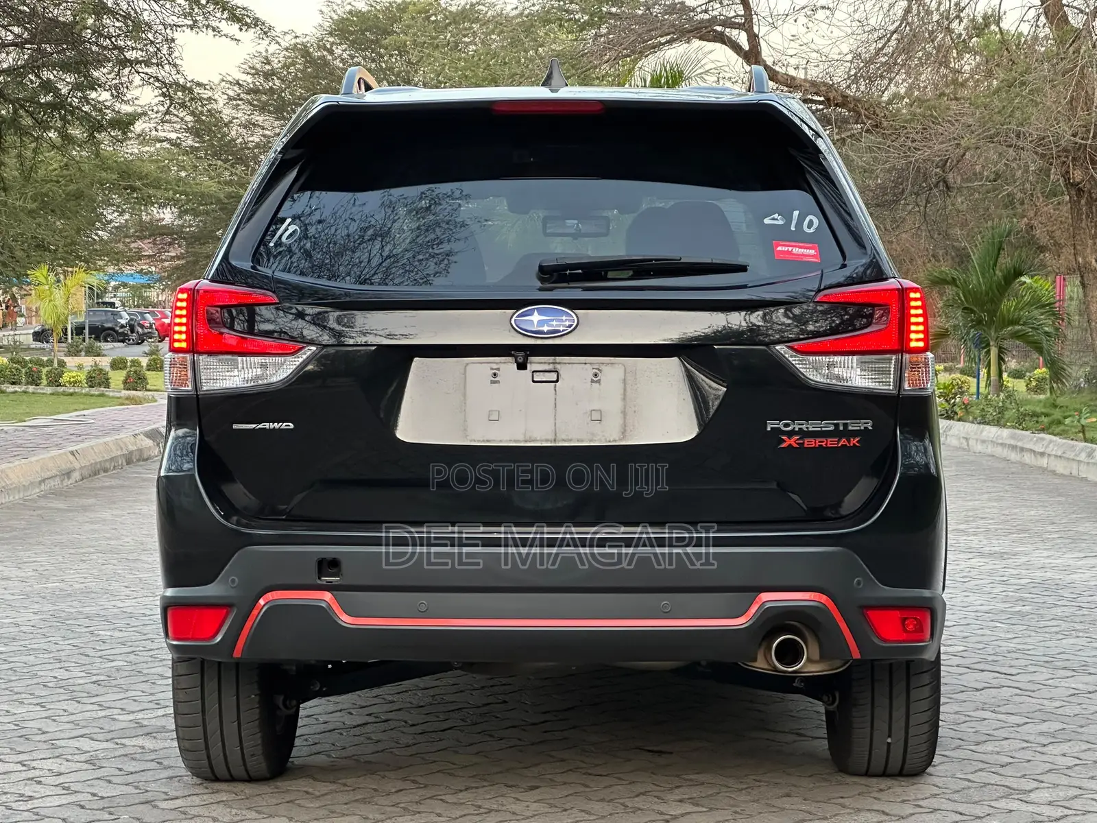 Subaru Forester Premium AWD 2019 Black