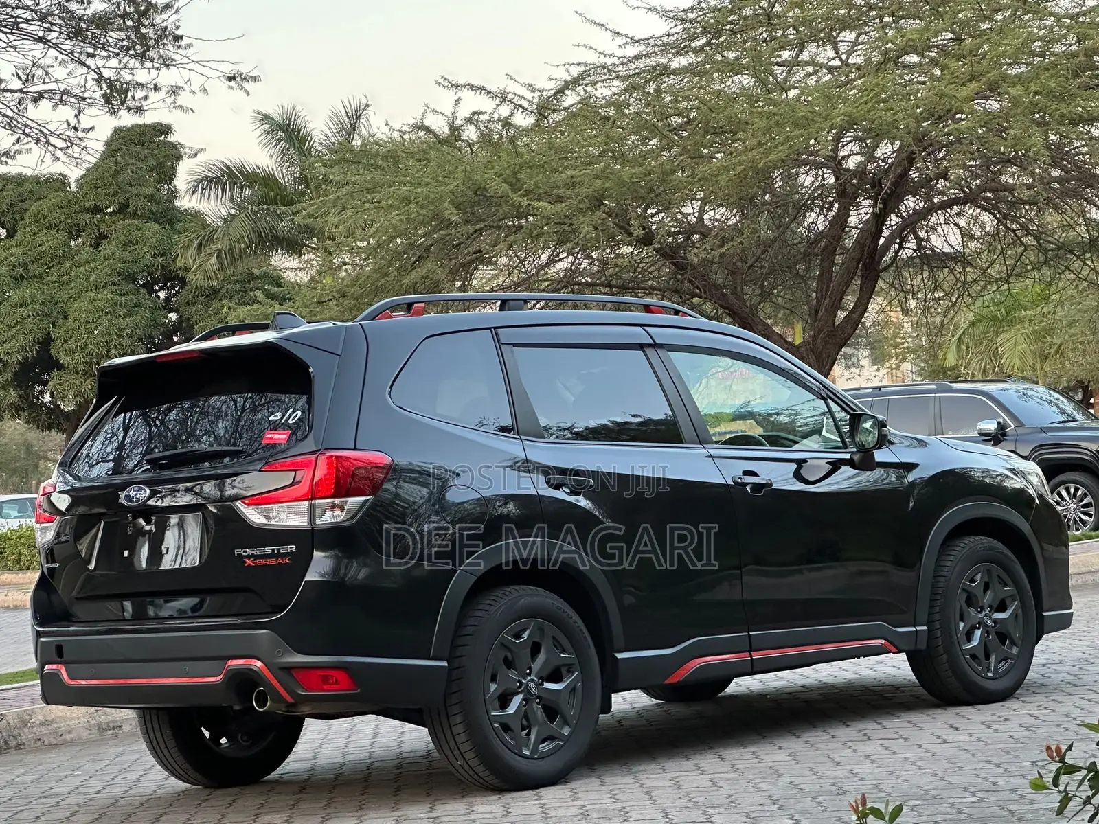Subaru Forester Premium AWD 2019 Black