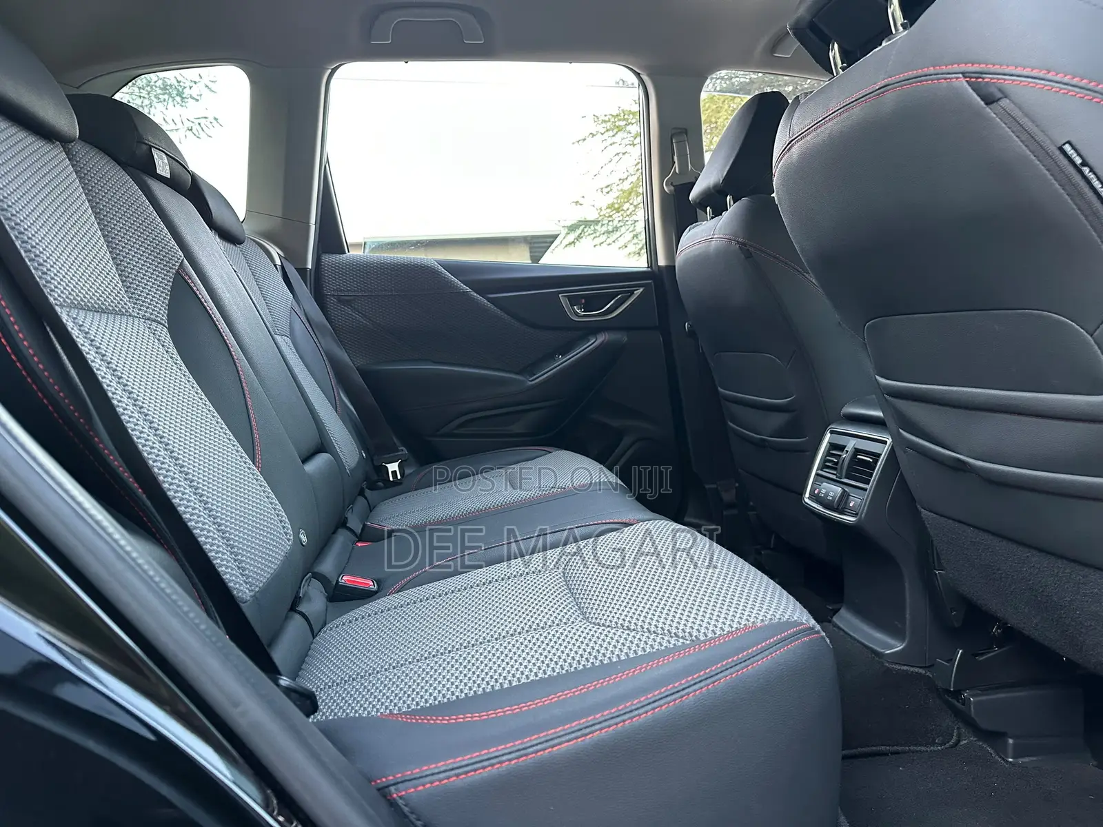 Subaru Forester Premium AWD 2019 Black