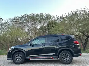 Subaru Forester Premium AWD 2019 Black