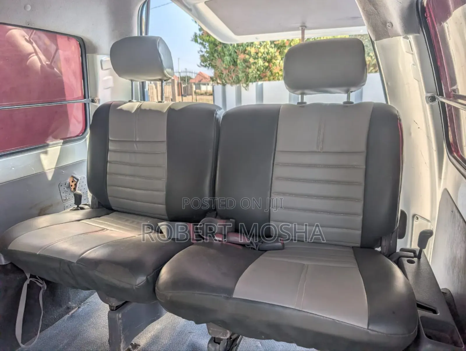 Toyota TownAce Noah 2001 Silver