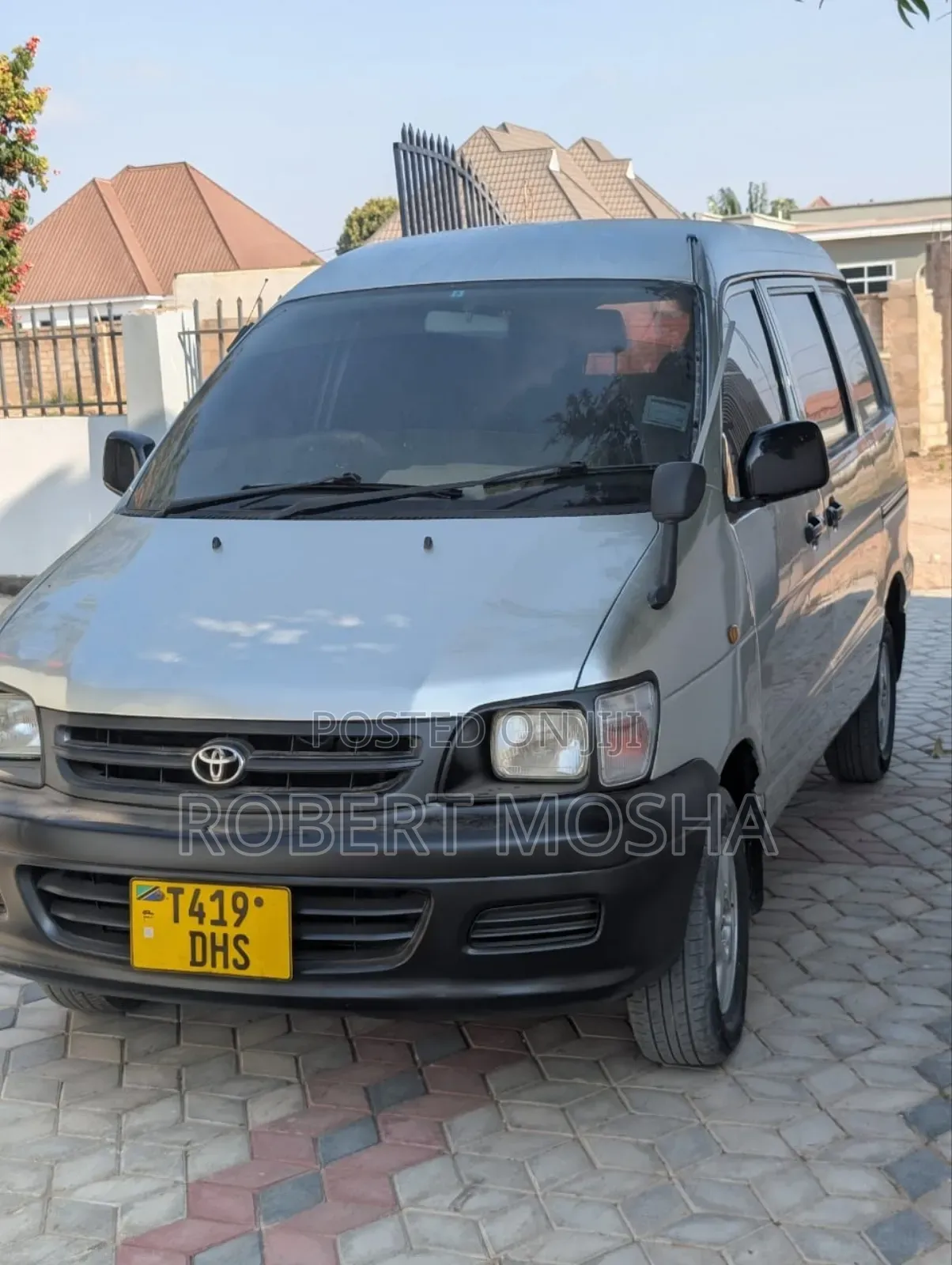 Toyota TownAce Noah 2001 Silver