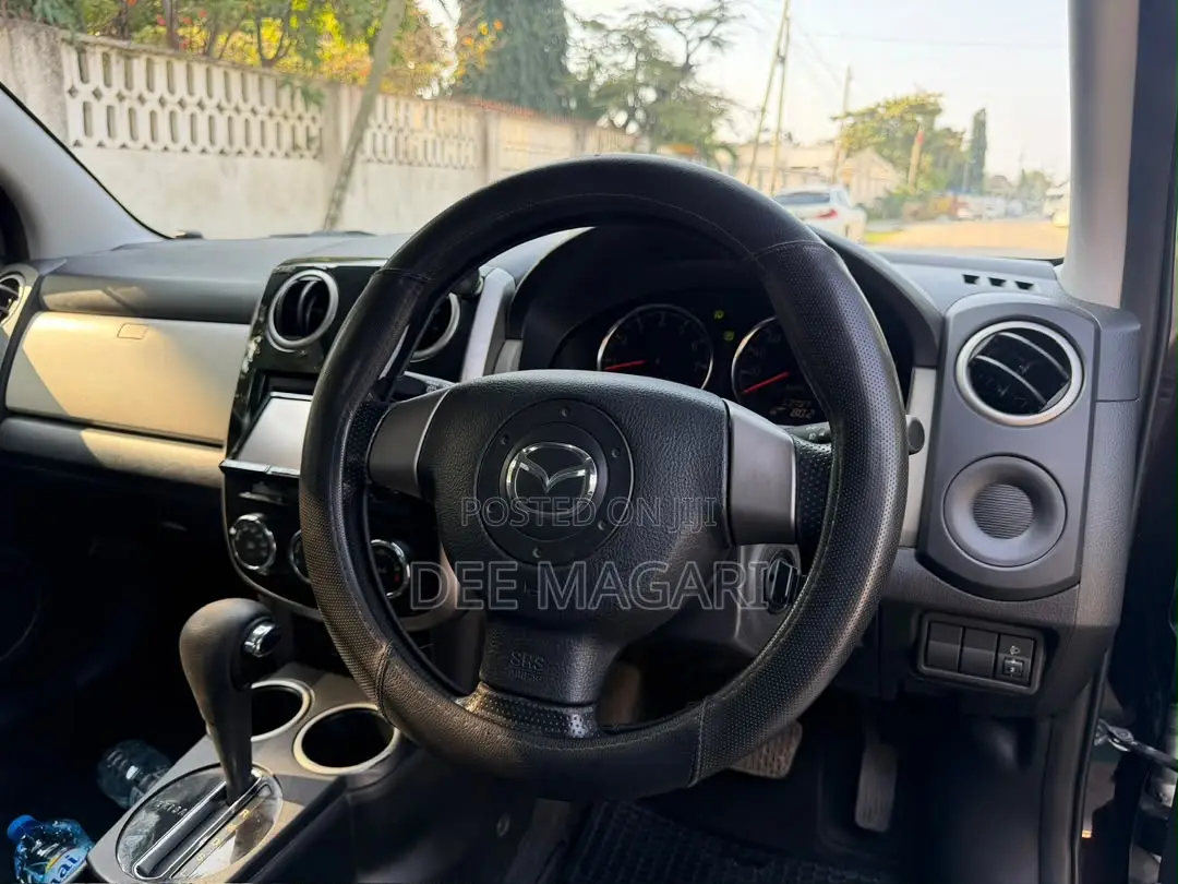 Mazda Verisa 2007 Black