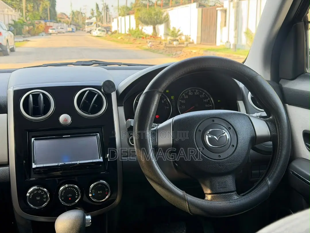 Mazda Verisa 2007 Black
