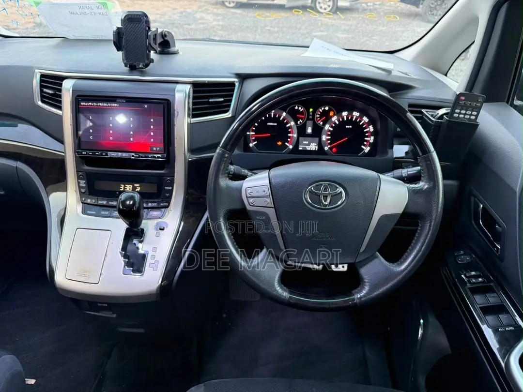 Toyota Vellfire 2012 White