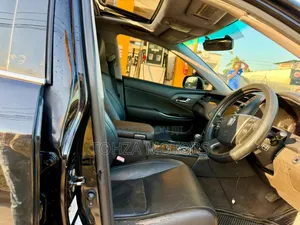 Toyota Crown 2009 Black