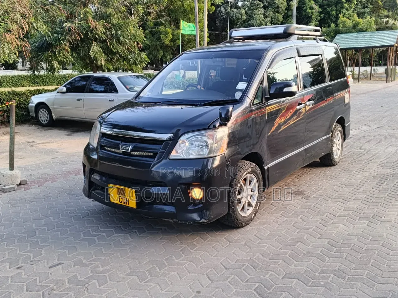 Toyota Noah 2007 Black
