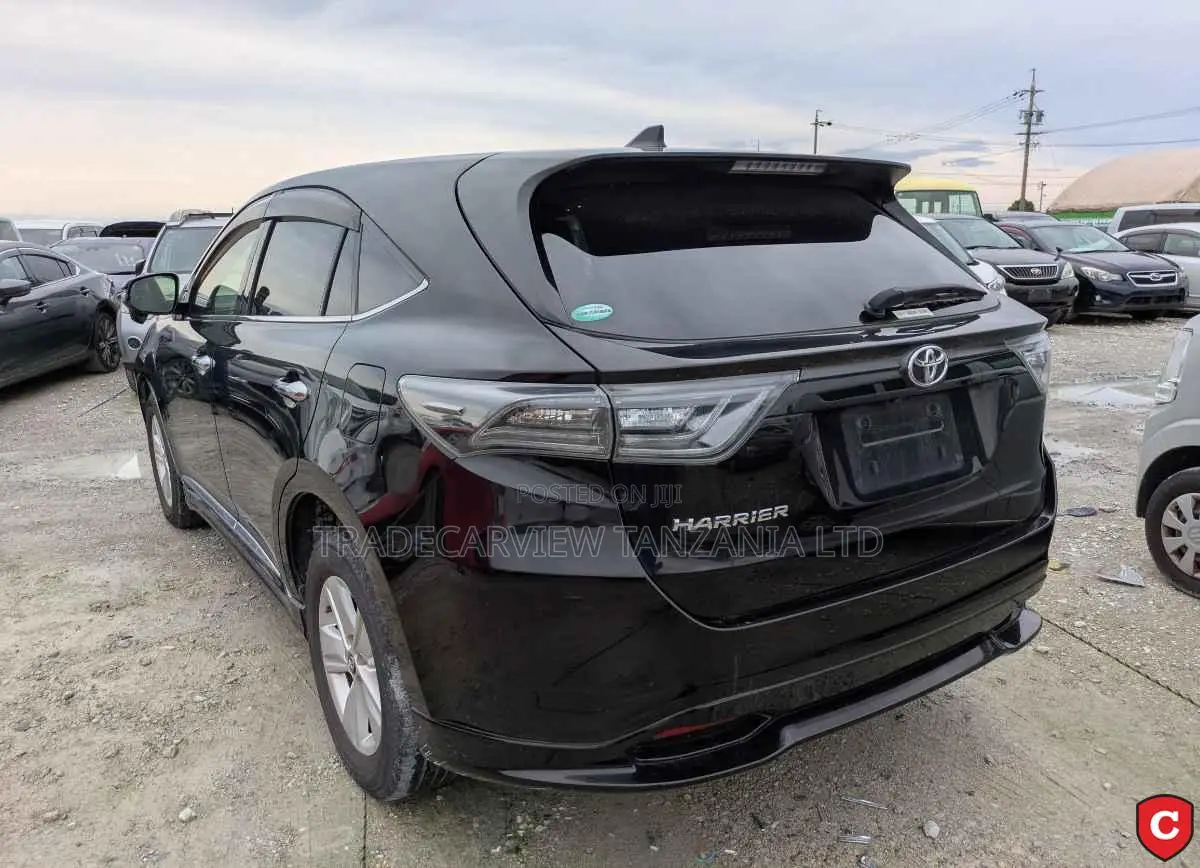 Toyota Harrier 2016 Black