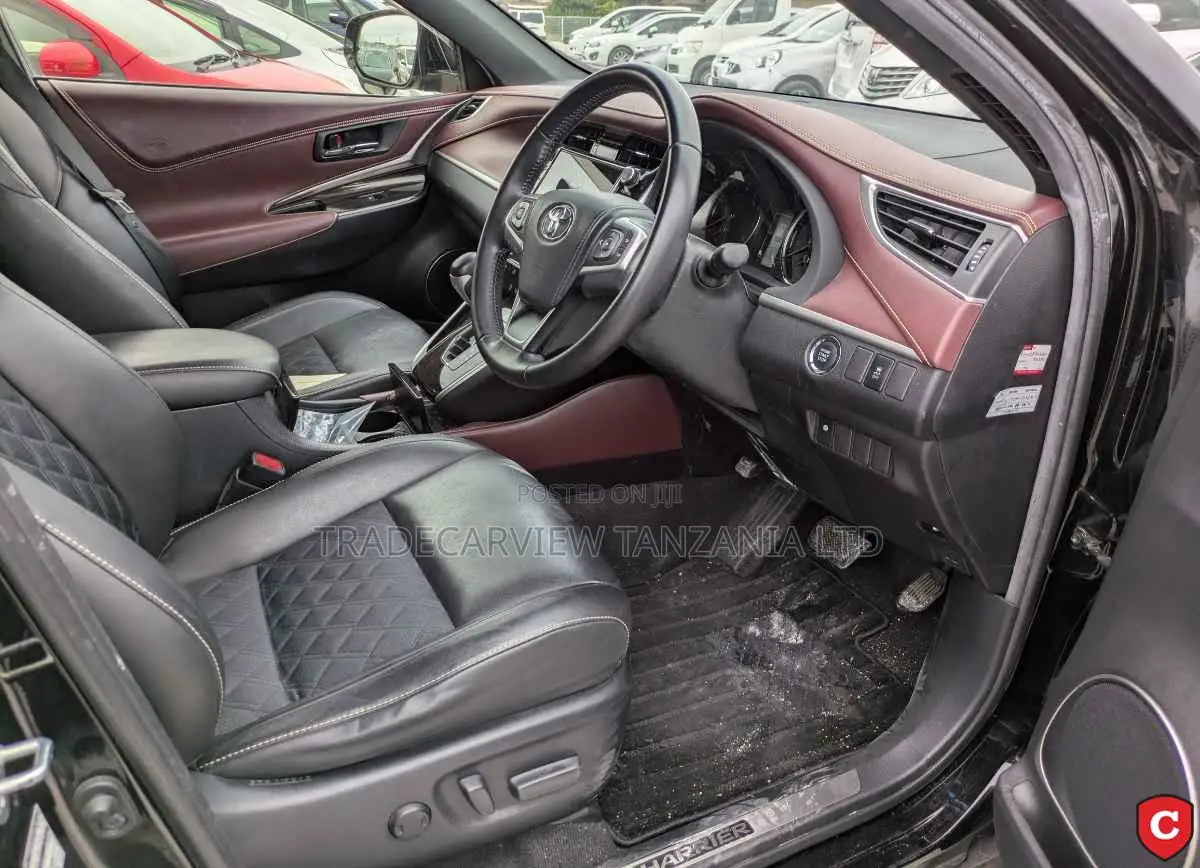 Toyota Harrier 2016 Black