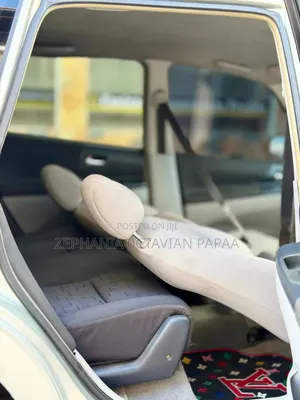 Toyota Opa 2003 Silver