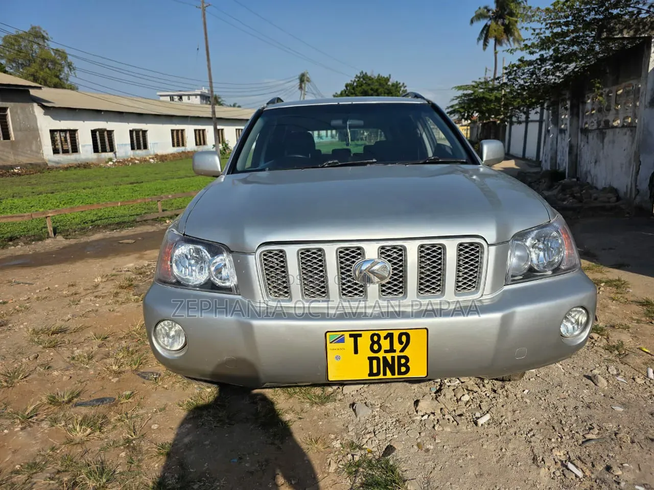 Toyota Kluger 2005 Silver