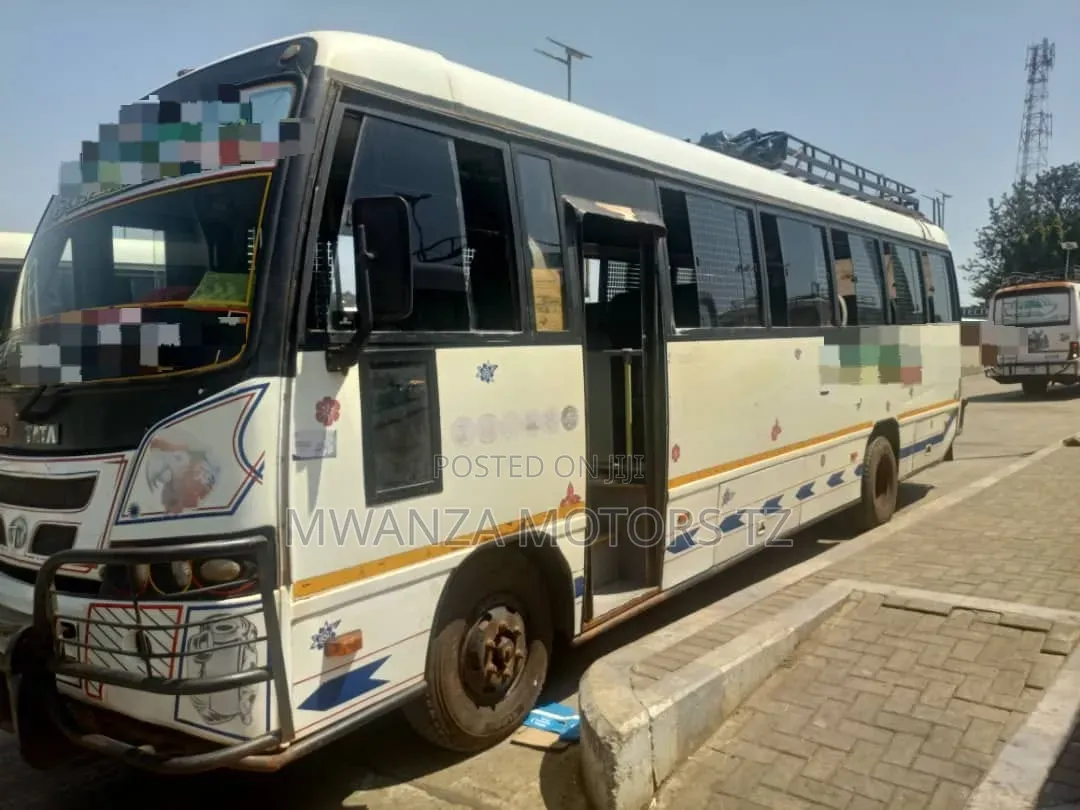 Tata LP 2008 White