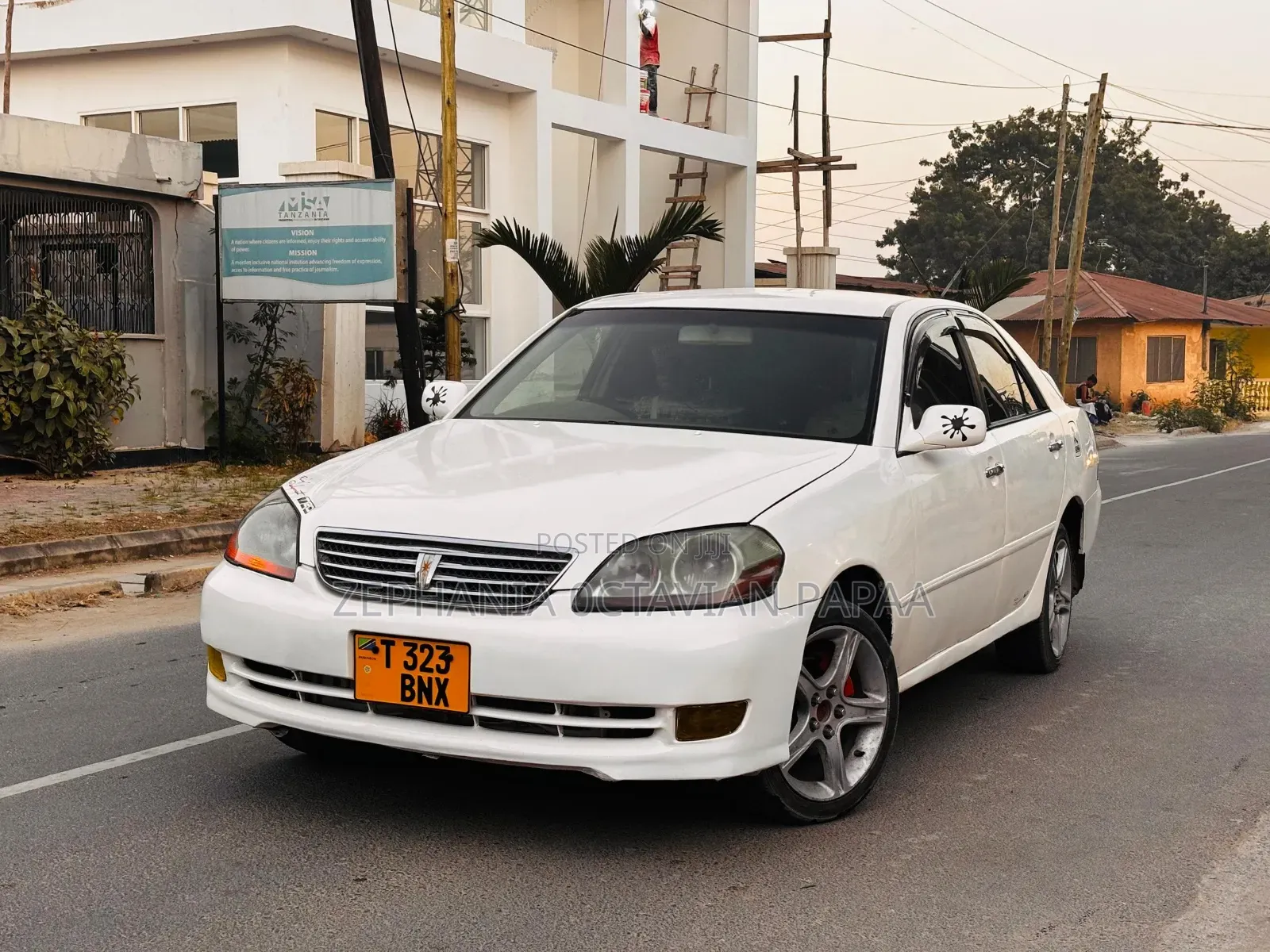 Toyota Mark II 2003 White