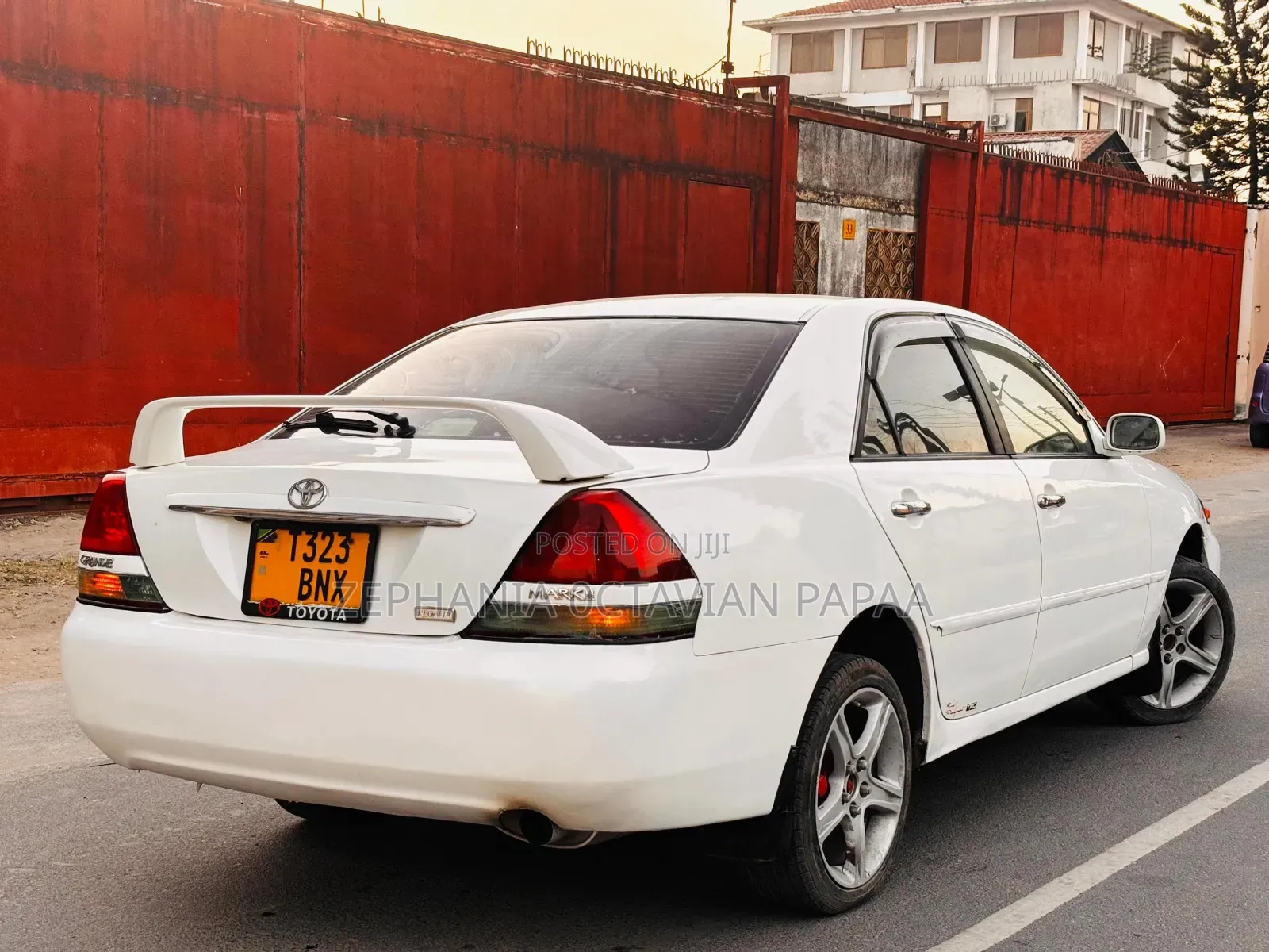 Toyota Mark II 2003 White