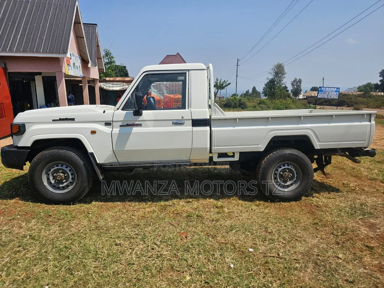 Toyota Land Cruiser 2025 White