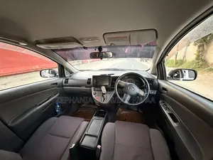 Toyota Wish 2005 White