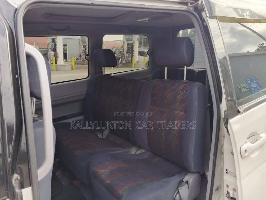 Toyota TownAce 2003 White