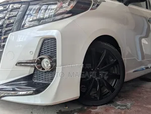 Toyota Alphard 2016 White