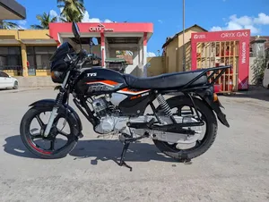 TVS HLX 125 2025 Black
