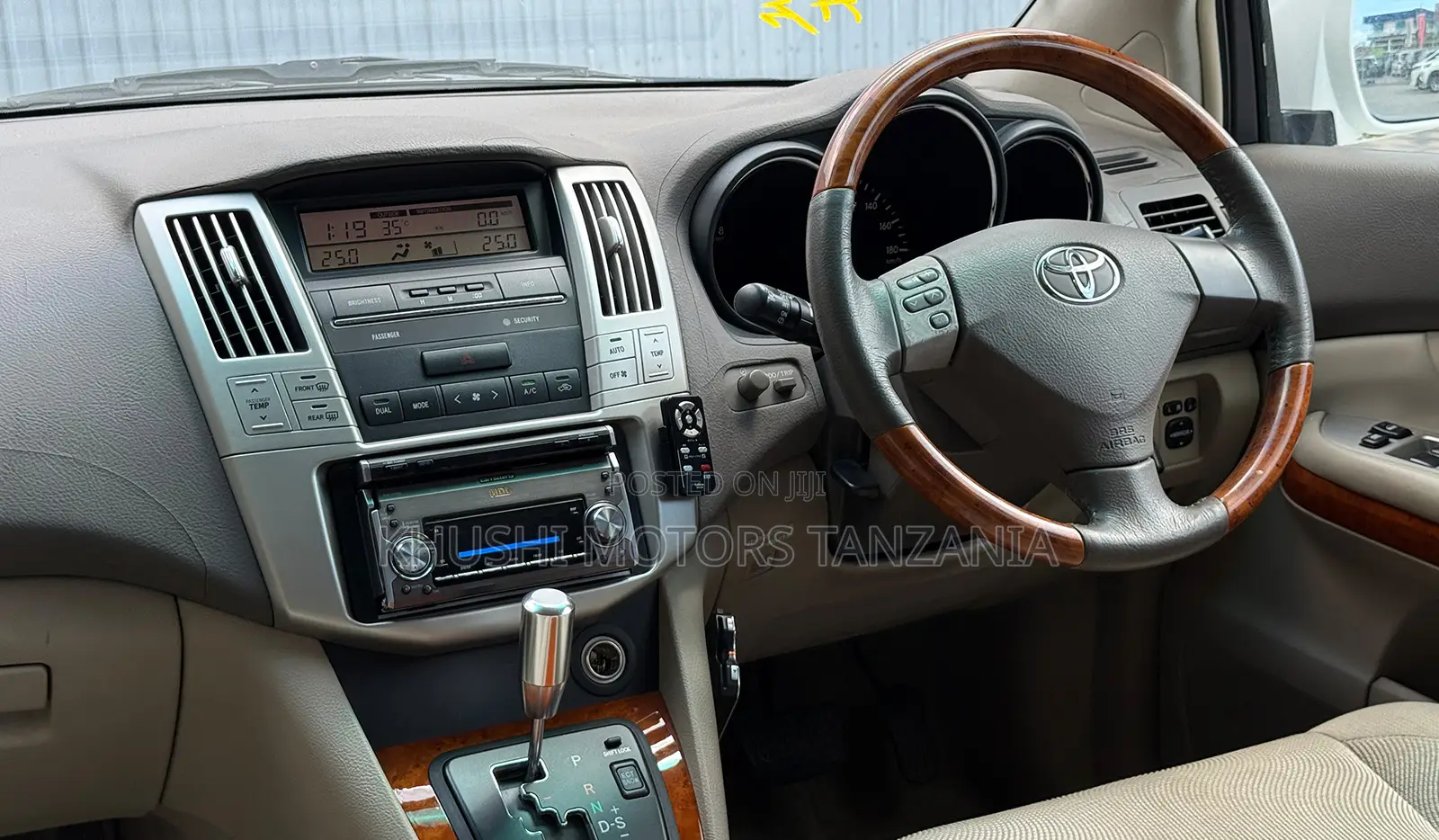 Toyota Harrier 240G 2003 White