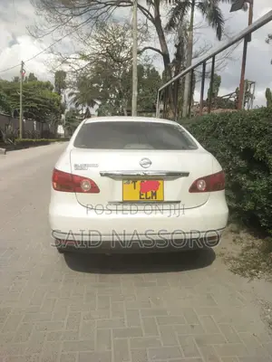 Nissan Bluebird 2008 White