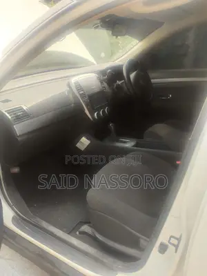 Nissan Bluebird 2008 White