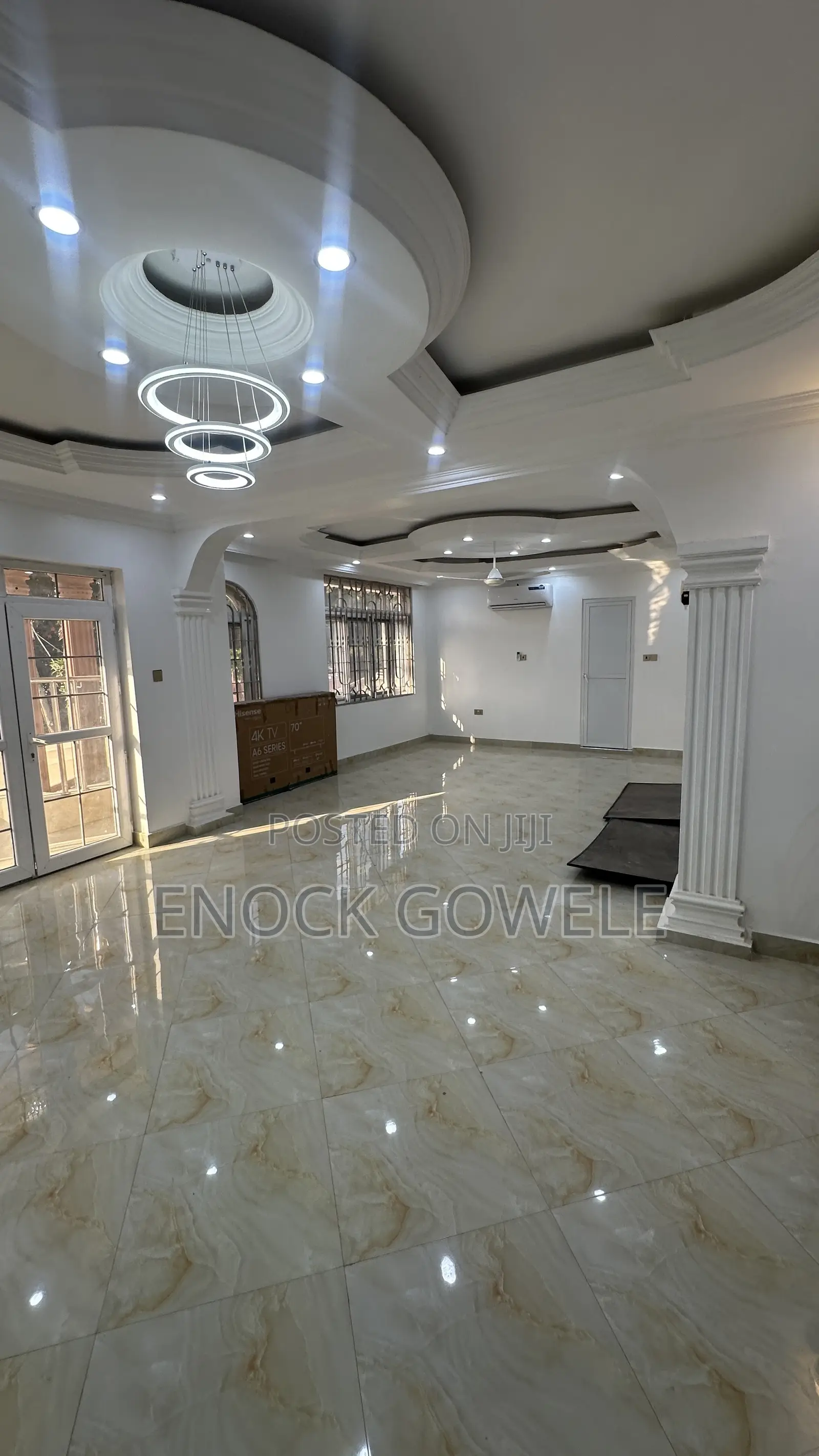 12bdrm House in Biafra, Kinondoni for rent