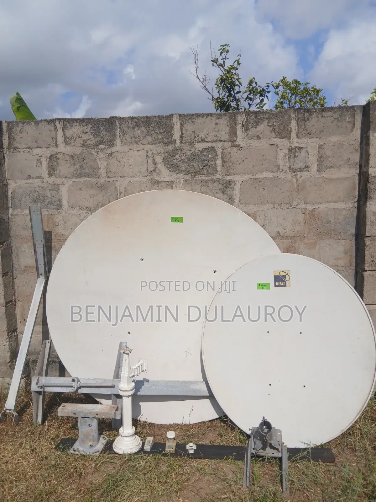 Fiber Satelite Dish