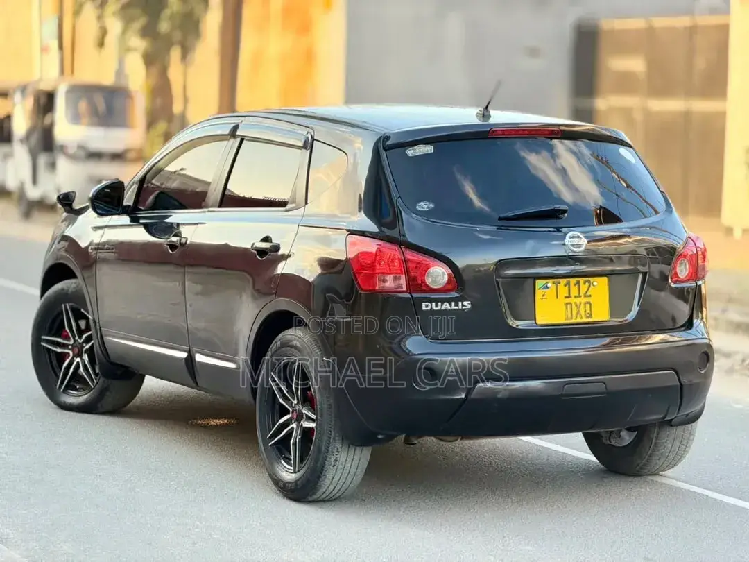 Nissan Dualis 2010 Black