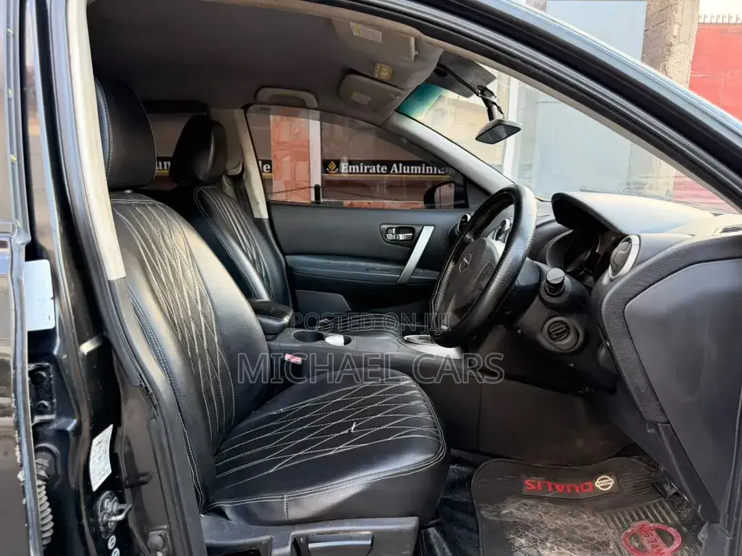 Nissan Dualis 2010 Black