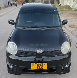 Toyota Sienta 2007 Black