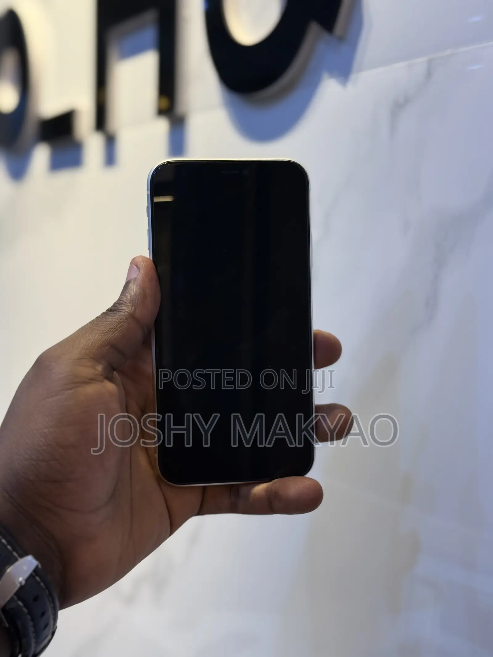Apple iPhone 11 64 GB White