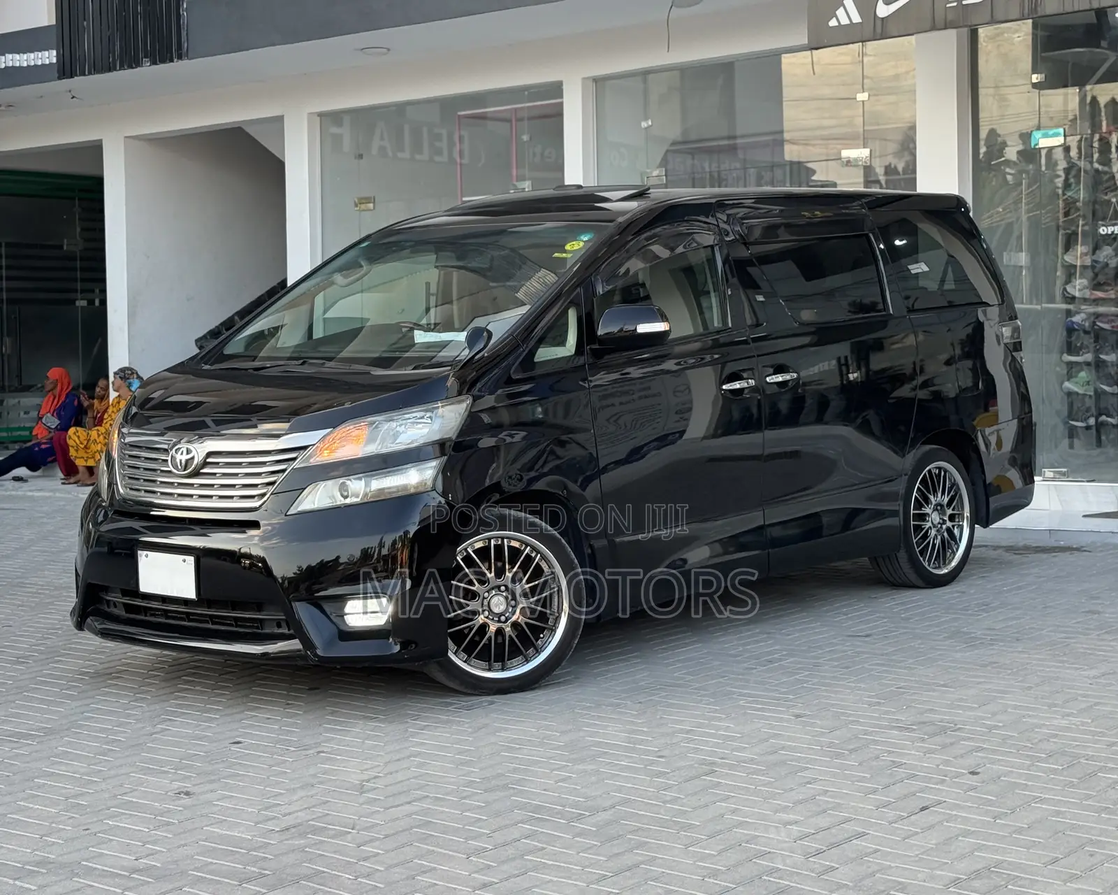 Toyota Vellfire 2010 Black